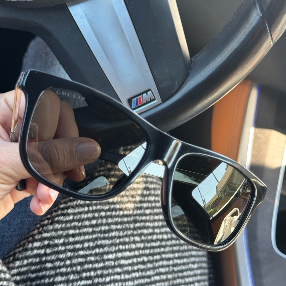 Gucci Wayfarer Sunglasses - Picture 6 of 15